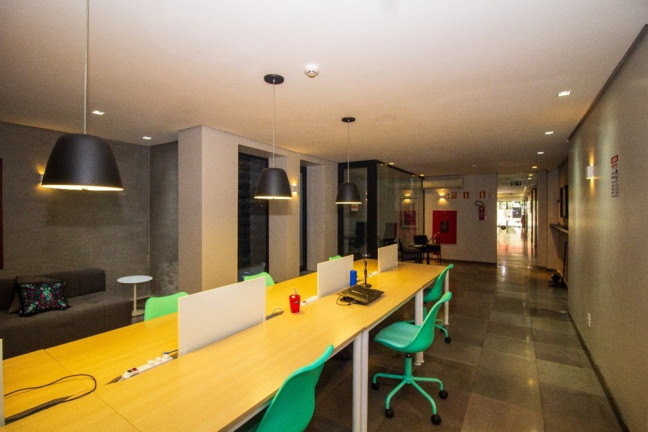 Imagem Imóvel com 1 Quarto à Venda, 27 m² em Centro Histórico - Porto Alegre Imagem Imóvel com 1 Quarto à Venda, 27 m² em Centro Histórico - Porto Alegre