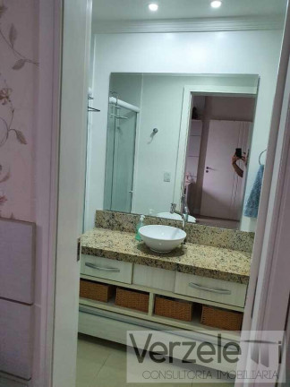 Imagem Apartamento com 3 Quartos para Temporada, 146 m² em Centro - Balneário Camboriú