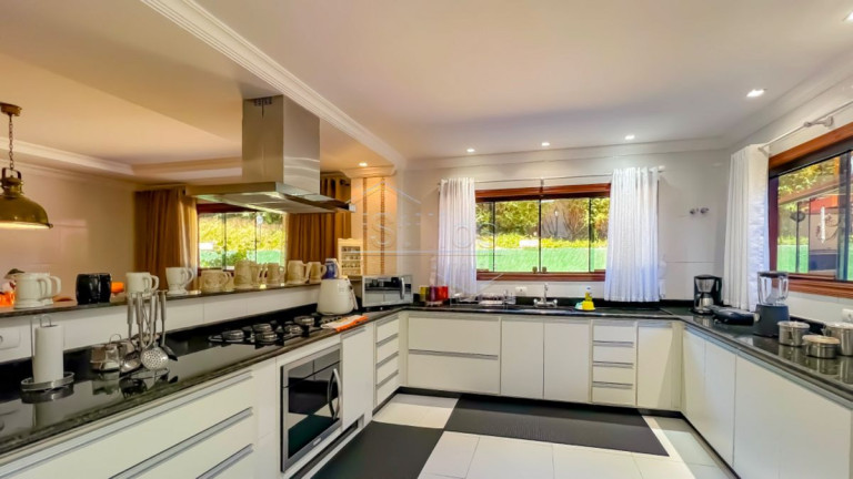 Imagem Casa com 4 Quartos à Venda, 437 m² em Avenida Santa Luzia - Campos Do Jordão Imagem Casa com 4 Quartos à Venda, 437 m² em Avenida Santa Luzia - Campos Do Jordão