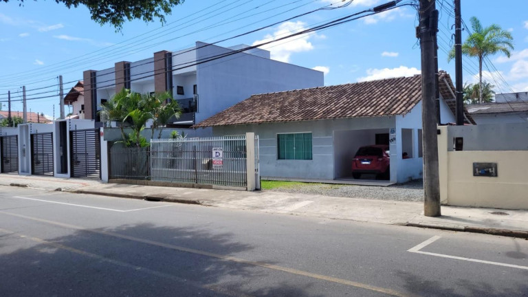 Casa com 3 Quartos à Venda, 120 m² em Guanabara - Joinville
