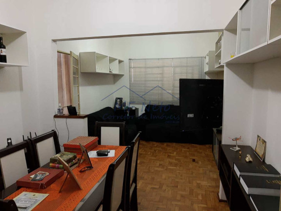 Imagem Casa com 3 Quartos à Venda, 246 m² em Centro - Pirassununga Imagem Casa com 3 Quartos à Venda, 246 m² em Centro - Pirassununga
