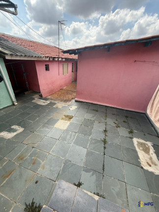 Casa com 1 Quarto à Venda,  em Jardim Nova Manchester - Sorocaba