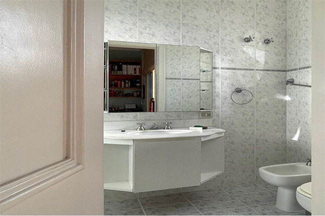 Imagem Imóvel com 4 Quartos à Venda, em Higienópolis - São Paulo Imagem Imóvel com 4 Quartos à Venda, em Higienópolis - São Paulo