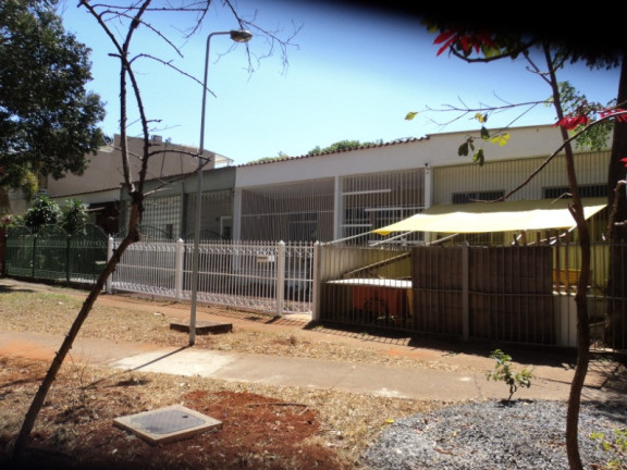 Imagem Casa com 4 Quartos à Venda, 180 m² em Asa Sul - Brasilia