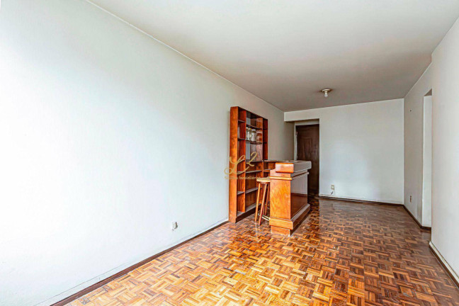 Imagem Apartamento com 3 Quartos à Venda, 74 m² em Centro Cívico - Curitiba Imagem Apartamento com 3 Quartos à Venda, 74 m² em Centro Cívico - Curitiba