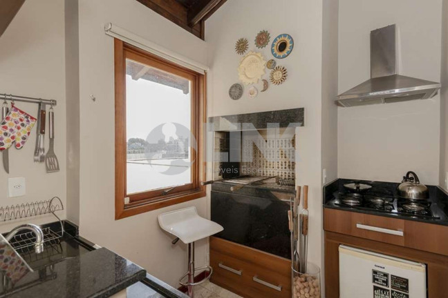 Imagem Imóvel com 2 Quartos à Venda, 149.207 m² em Auxiliadora - Porto Alegre Imagem Imóvel com 2 Quartos à Venda, 149.207 m² em Auxiliadora - Porto Alegre