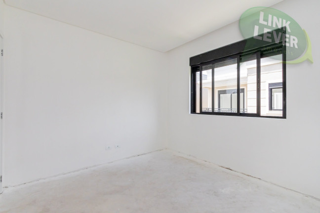Imagem Sobrado com 3 Quartos à Venda, 117 m² em Boa Vista - Curitiba