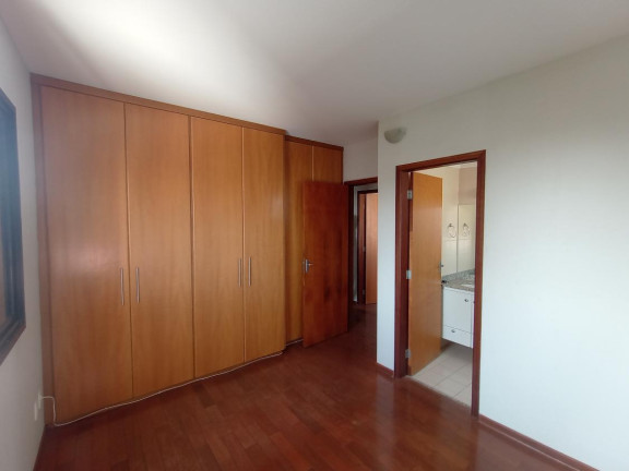 Imagem Apartamento com 3 Quartos à Venda, 85 m² em Centro - Marília