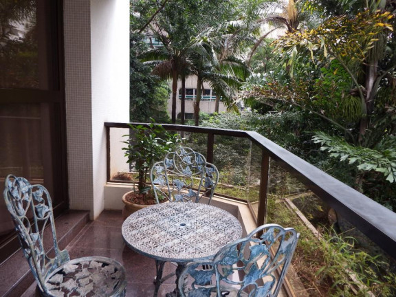 Imagem Apartamento com 3 Quartos à Venda, 241 m² em Santa Cecília - São Paulo