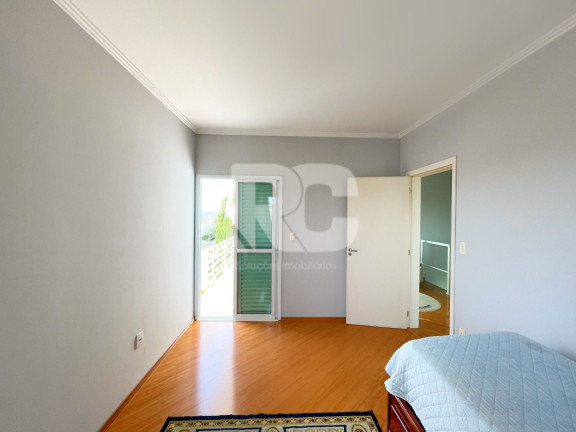 Imagem Casa com 3 Quartos à Venda, 295 m² em Aruã - Mogi Das Cruzes Imagem Casa com 3 Quartos à Venda, 295 m² em Aruã - Mogi Das Cruzes
