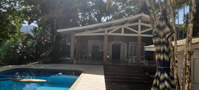 Imagem Casa com 4 Quartos para Alugar, 200 m² em Tabatinga - Caraguatatuba Imagem Casa com 4 Quartos para Alugar, 200 m² em Tabatinga - Caraguatatuba
