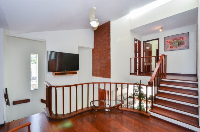 Imagem Casa com 4 Quartos à Venda, 422 m² em Butantã - São Paulo Imagem Casa com 4 Quartos à Venda, 422 m² em Butantã - São Paulo