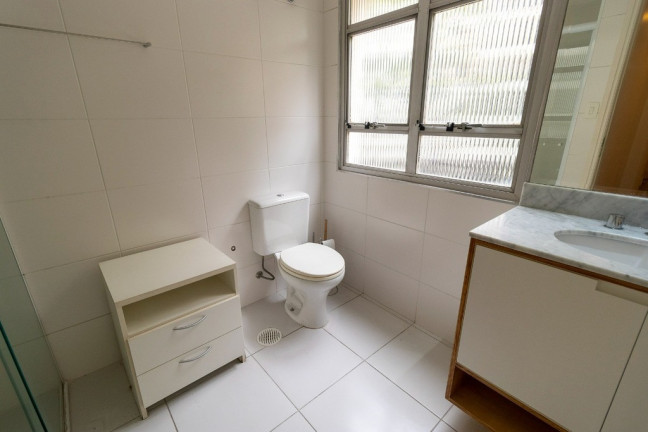 Imagem Apartamento com 3 Quartos à Venda, 129 m² em Itaim Bibi - São Paulo Imagem Apartamento com 3 Quartos à Venda, 129 m² em Itaim Bibi - São Paulo