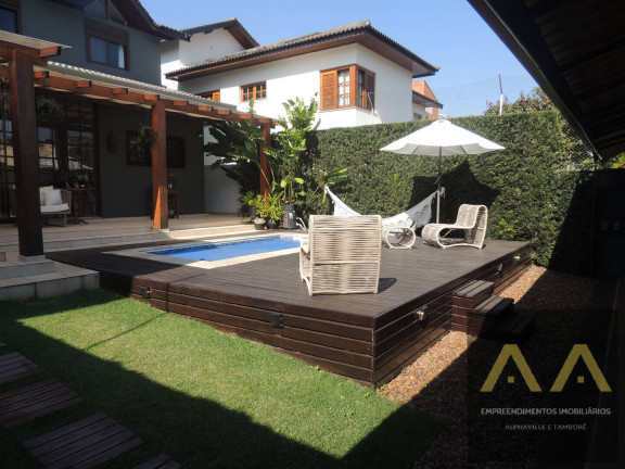 Imagem Casa com 3 Quartos à Venda ou Locação, 259 m² em Alphaville - Santana De Parnaíba