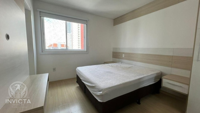 Imagem Apartamento com 3 Quartos à Venda, 110 m² em Centro - Balneário Camboriú Imagem Apartamento com 3 Quartos à Venda, 110 m² em Centro - Balneário Camboriú