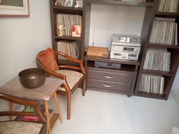 Imóvel com 2 Quartos à Venda,  em Alto Da Lapa - São Paulo