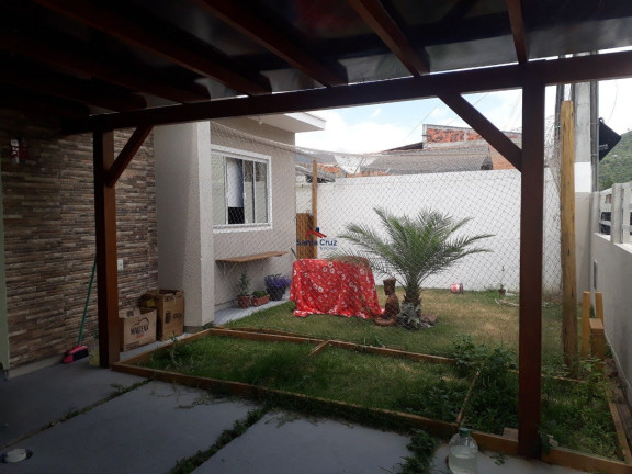 Imagem Casa com 2 Quartos à Venda, em São João Do Rio Vermelho - Florianópolis Imagem Casa com 2 Quartos à Venda, em São João Do Rio Vermelho - Florianópolis