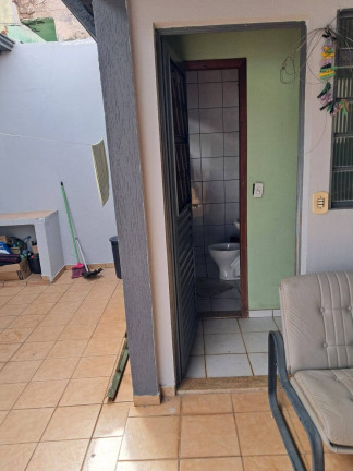 Imagem Casa com 3 Quartos à Venda, 190 m² em Jardim Dos Estados - Londrina Imagem Casa com 3 Quartos à Venda, 190 m² em Jardim Dos Estados - Londrina