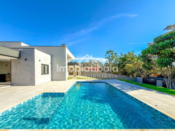 Imagem Casa com 3 Quartos à Venda, 1.000 m² em Usina - Atibaia Imagem Casa com 3 Quartos à Venda, 1.000 m² em Usina - Atibaia