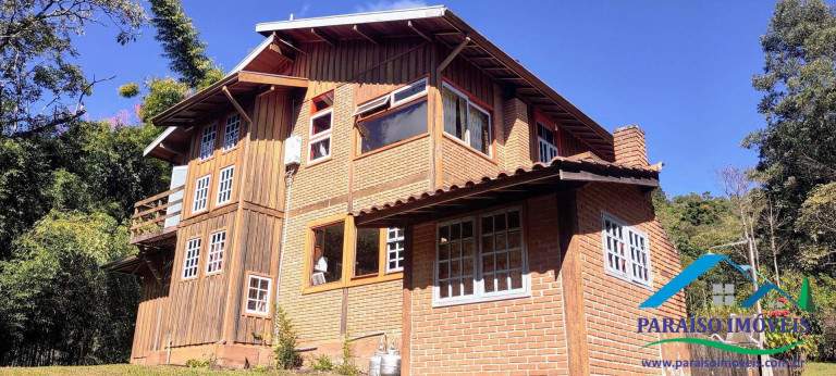Imagem Sobrado com 4 Quartos à Venda, 4 m² em Centro - Gonçalves