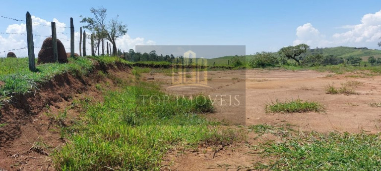 Imagem Terreno à Venda, 3.000 m² em Cacapava - Caçapava