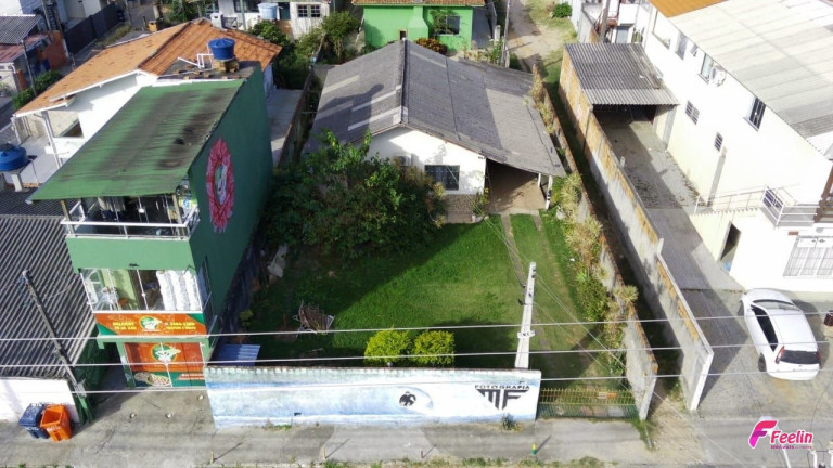 Imagem Casa com 3 Quartos à Venda, 368 m² em Ingleses - Florianópolis Imagem Casa com 3 Quartos à Venda, 368 m² em Ingleses - Florianópolis