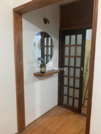 Imagem Sobrado com 10 Quartos à Venda, 233 m² em Vila Polopoli - São Paulo