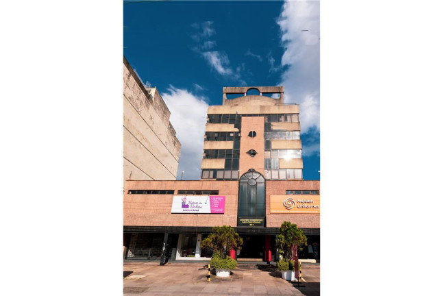 Imóvel Comercial à Venda, 43 m² em Moinhos De Vento - Porto Alegre