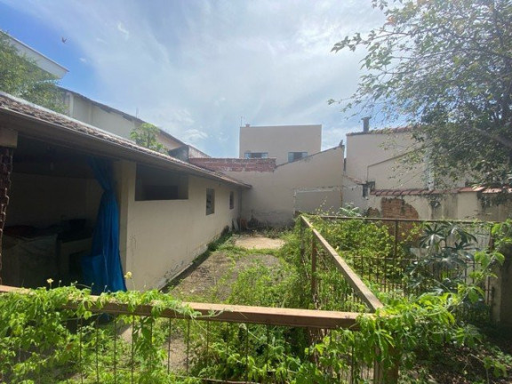 Imagem Casa com 3 Quartos à Venda, 240 m² em Vila Alves - Guaratinguetá