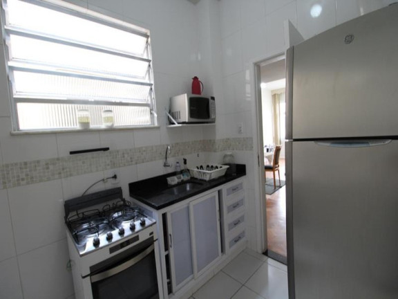 Imagem Apartamento com 2 Quartos para Temporada, 80 m² em Copacabana - Rio De Janeiro Imagem Apartamento com 2 Quartos para Temporada, 80 m² em Copacabana - Rio De Janeiro