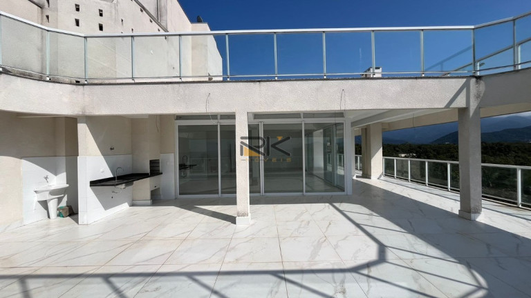 Imagem Cobertura com 3 Quartos à Venda, 300 m² em Barra Da Lagoa - Ubatuba
