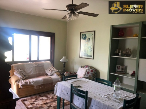 Casa com 3 Quartos à Venda, 300 m² em Laranjal - Pelotas