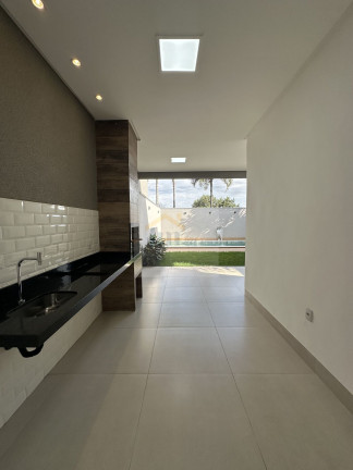 Imagem Casa com 3 Quartos à Venda, 160 m² em Jardim Helvécia - Aparecida De Goiânia