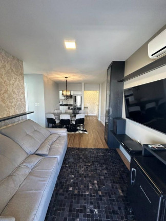Imagem Apartamento com 2 Quartos à Venda, 70 m² em Nações - Balneário Camboriú
