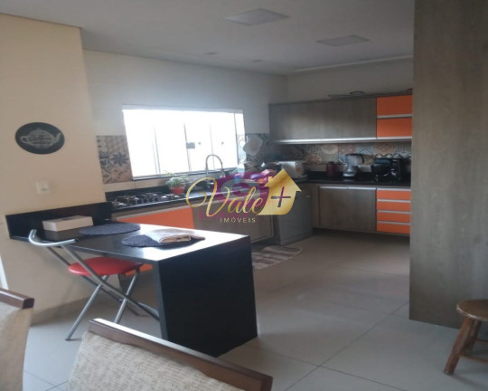 Imagem Casa com 3 Quartos à Venda, 210 m² em Condomínio Residencial Fogaça - Jacareí Imagem Casa com 3 Quartos à Venda, 210 m² em Condomínio Residencial Fogaça - Jacareí