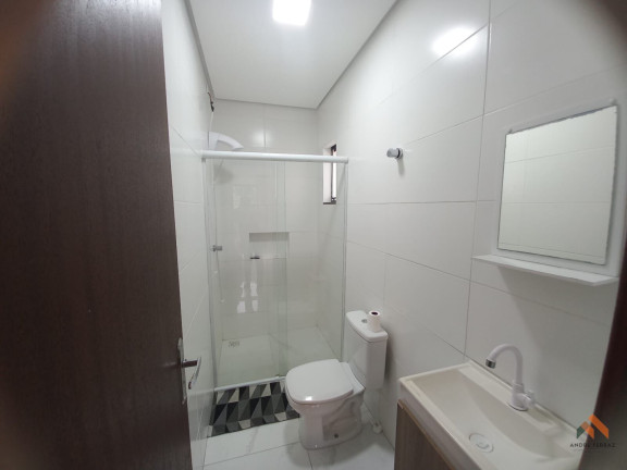 Imagem Casa com 2 Quartos à Venda, 100 m² Imagem Casa com 2 Quartos à Venda, 100 m²