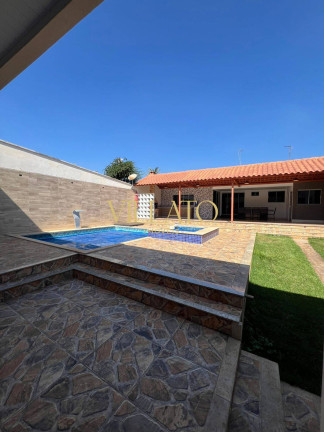 Imagem Casa com 2 Quartos à Venda, 137 m² em Boa Vista - Goiânia Imagem Casa com 2 Quartos à Venda, 137 m² em Boa Vista - Goiânia