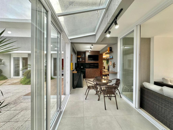 Imagem Casa com 3 Quartos à Venda, 210 m² em Zona Nova - Capao Da Canoa Imagem Casa com 3 Quartos à Venda, 210 m² em Zona Nova - Capao Da Canoa