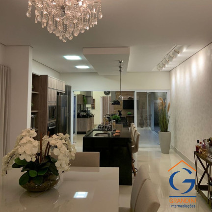 Imagem Imóvel com 4 Quartos à Venda, 328 m² em Condomínio Village Da Serra - Mogi Guaçu Imagem Imóvel com 4 Quartos à Venda, 328 m² em Condomínio Village Da Serra - Mogi Guaçu