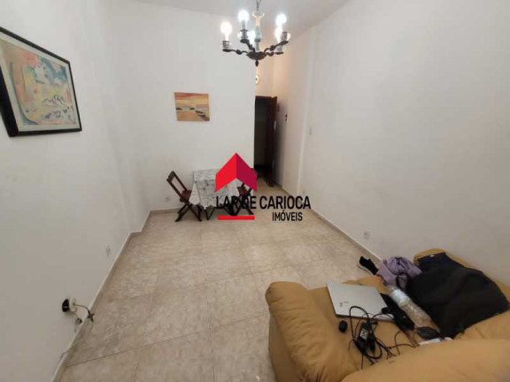 Imagem Kitnet com 1 Quarto à Venda, 33 m² em Copacabana - Rio De Janeiro Imagem Kitnet com 1 Quarto à Venda, 33 m² em Copacabana - Rio De Janeiro