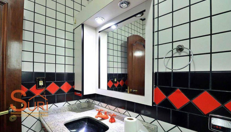 Imagem Sobrado com 4 Quartos à Venda, 300 m² em Utinga - Santo André Imagem Sobrado com 4 Quartos à Venda, 300 m² em Utinga - Santo André