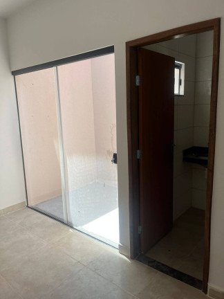 Imagem Casa com 3 Quartos à Venda, 70 m² em Residencial Vida Nova - Anápolis Imagem Casa com 3 Quartos à Venda, 70 m² em Residencial Vida Nova - Anápolis