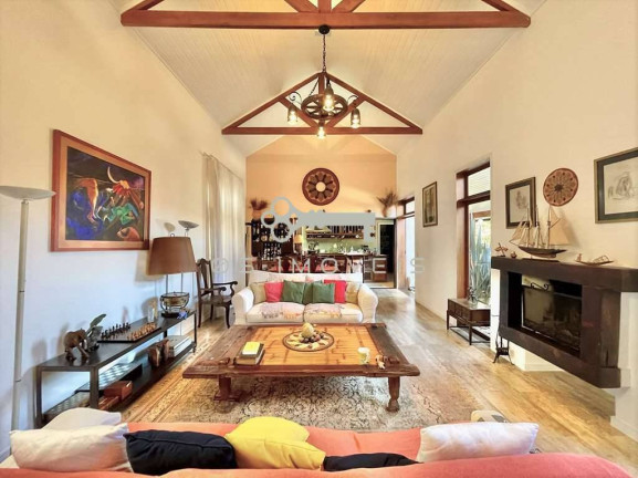 Imagem Casa de Condomínio com 3 Quartos à Venda, 330 m² em Granja Viana - Cotia Imagem Casa de Condomínio com 3 Quartos à Venda, 330 m² em Granja Viana - Cotia