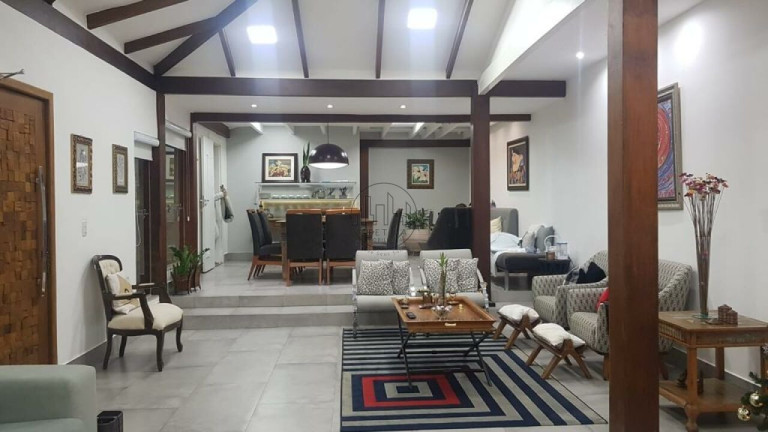 Imagem Casa com 6 Quartos à Venda, 3.333 m² em Park Way - Brasília Imagem Casa com 6 Quartos à Venda, 3.333 m² em Park Way - Brasília