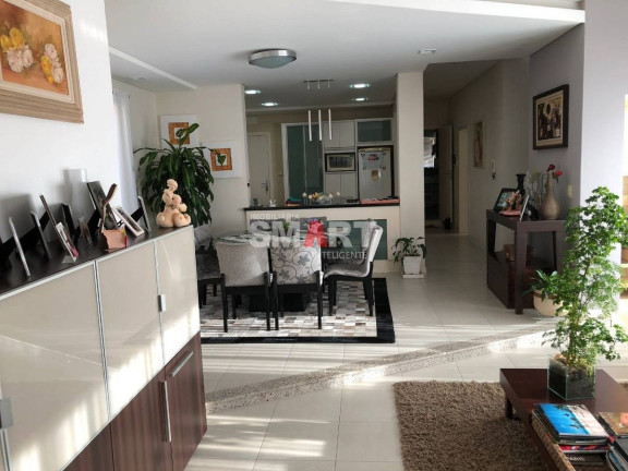 Imagem Casa com 4 Quartos à Venda, 297 m² em Vila Nova - Jaraguá Do Sul Imagem Casa com 4 Quartos à Venda, 297 m² em Vila Nova - Jaraguá Do Sul