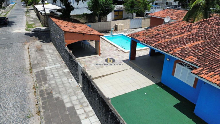 Imagem Casa com 4 Quartos à Venda, 351 m² em Cordeiro - Recife Imagem Casa com 4 Quartos à Venda, 351 m² em Cordeiro - Recife