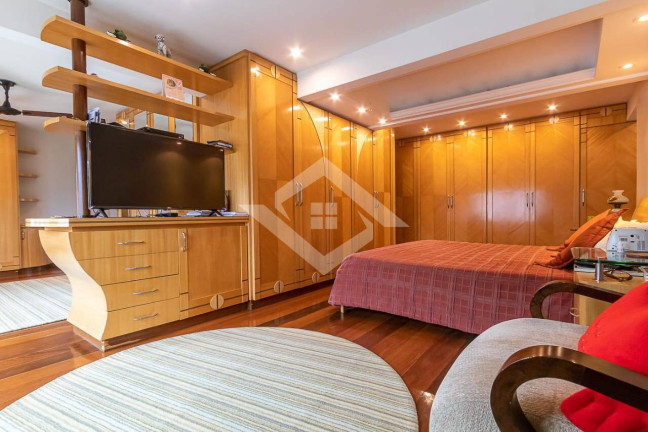 Imagem Apartamento com 4 Quartos à Venda, 568 m² em Lagoa - Rio De Janeiro Imagem Apartamento com 4 Quartos à Venda, 568 m² em Lagoa - Rio De Janeiro