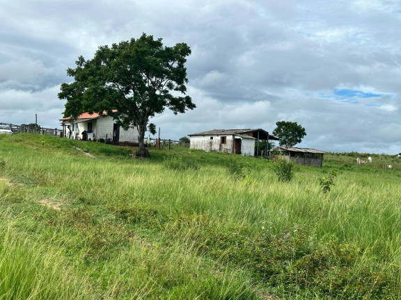 Imagem Fazenda à Venda, 915 m² em Cuiabá Imagem Fazenda à Venda, 915 m² em Cuiabá