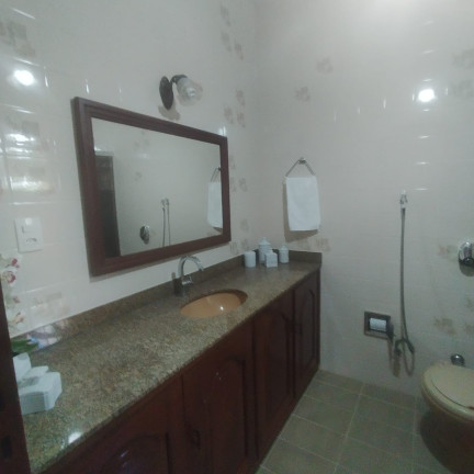 Imagem Casa com 3 Quartos à Venda, 250 m² em Santa Rosa - Niterói Imagem Casa com 3 Quartos à Venda, 250 m² em Santa Rosa - Niterói
