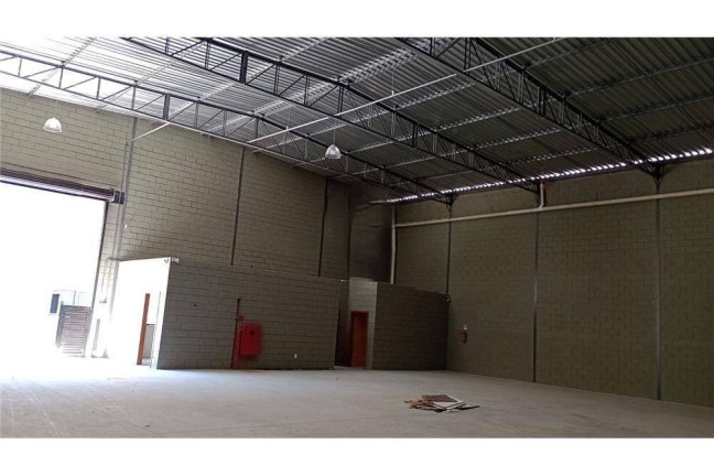 Imagem Galpão para Alugar, 500 m² em Santa Luzia - Bragança Paulista Imagem Galpão para Alugar, 500 m² em Santa Luzia - Bragança Paulista